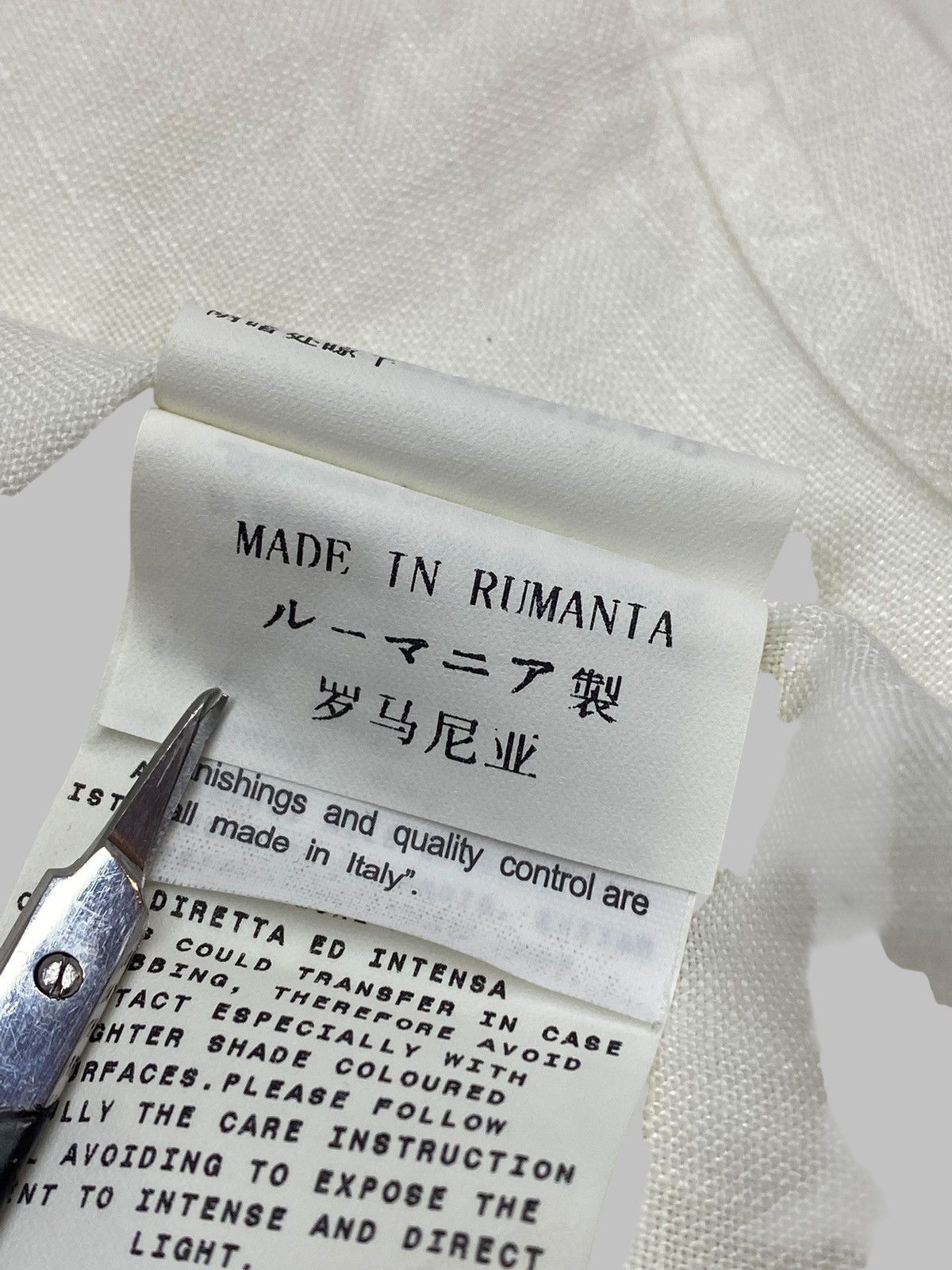 Stone Island Vintage Stone Island White Linen Shirt Old Money Vibes Size US L / EU 52-54 / 3 - 22 Thumbnail