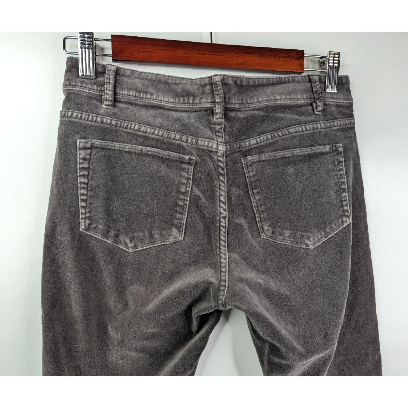 J. Jill J. Jill Velveteen Slim Leg Jeans Gray Size 2 Casual Workwear 5-Pocket Stretch Pants Slim Leg Womens Jeans, Gray, Cotton Blend Size 26" / US 2 / IT 38 - 5 Thumbnail
