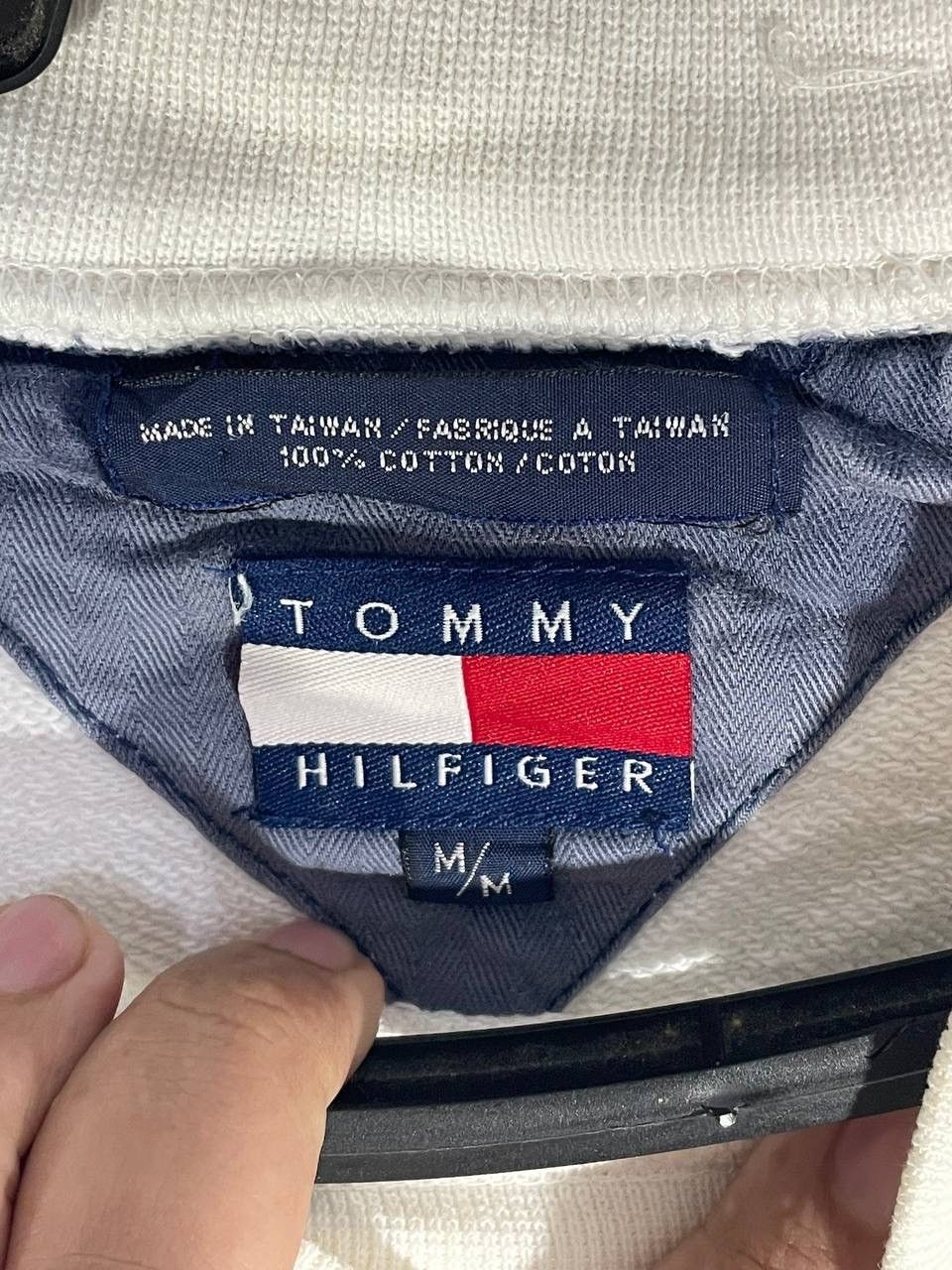 Tommy Hilfiger Vintage 90s tommy hilfilger sailing gear sweatshirt size M Size US M / EU 48-50 / 2 - 7 Thumbnail