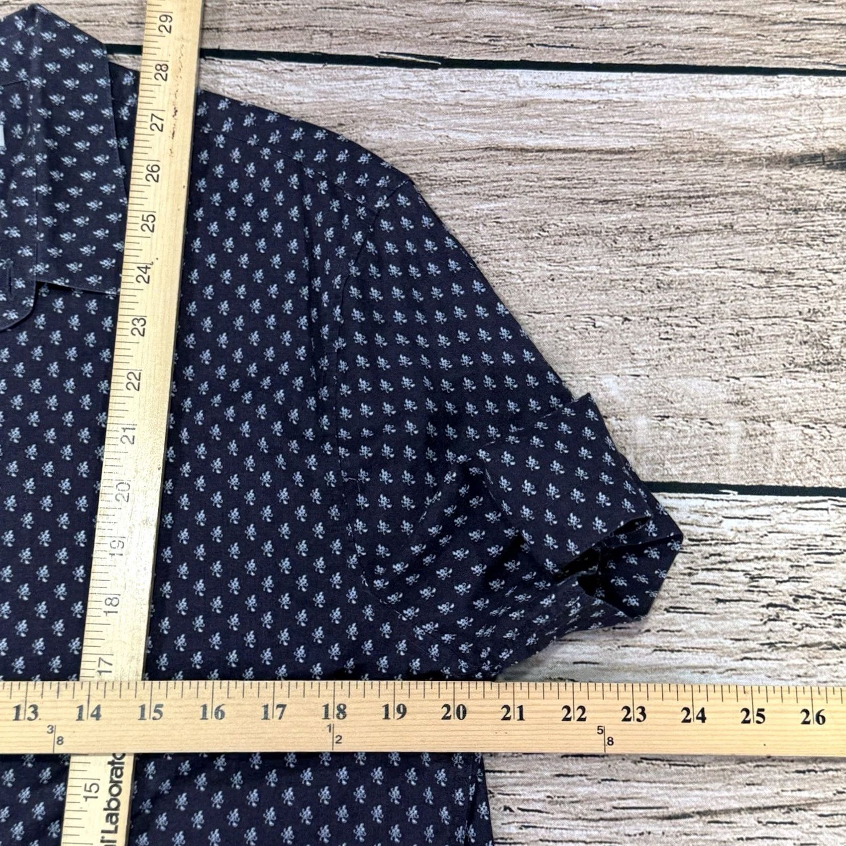 Vince Vince Shirt Mens M Blue Camp Casual Geometric AOP Short Sleeve Button-Up Collared Casual Size US M / EU 48-50 / 2 - 5 Thumbnail