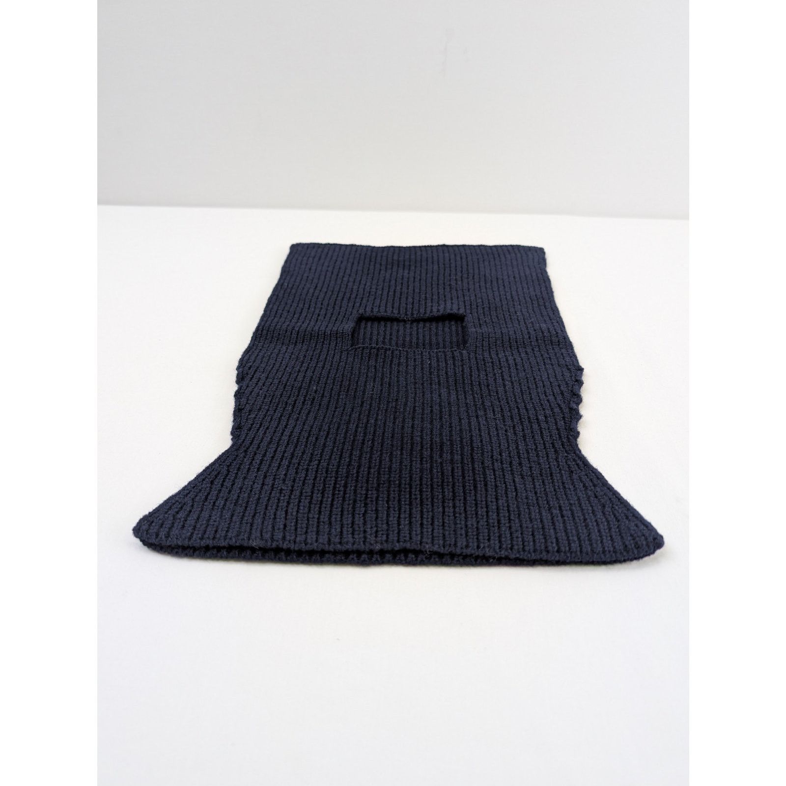 Maison Margiela o1rshd1 Size: M / Ribbed Balaclava Scarf in Navy Blue Size ONE SIZE - 3 Thumbnail