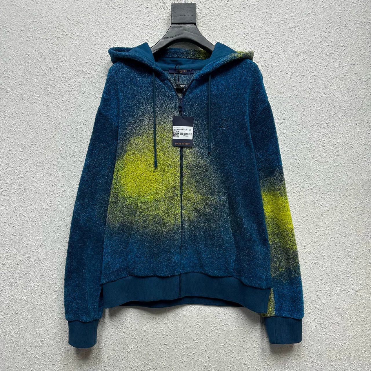 Louis Vuitton blue gradient velvet hooded zip jacket Size US L / EU 52-54 / 3 - 1 Thumbnail