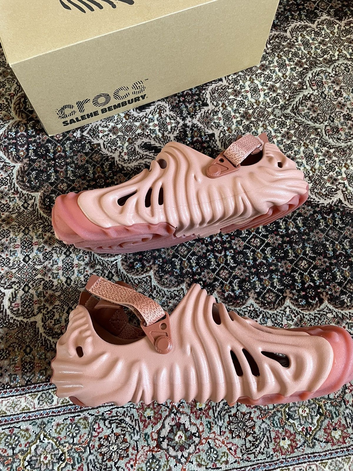 Crocs × Salehe Bembury Salehe Bembury X Crocs Pollex Clogs Pale Blush Size US 10 / EU 43 - 3 Thumbnail