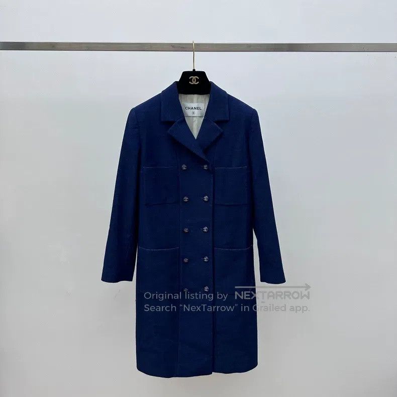 Chanel Chanel 16p dark blue inner mulberry silk windbreaker jacke Size S / US 4 / IT 40 - 1 Thumbnail