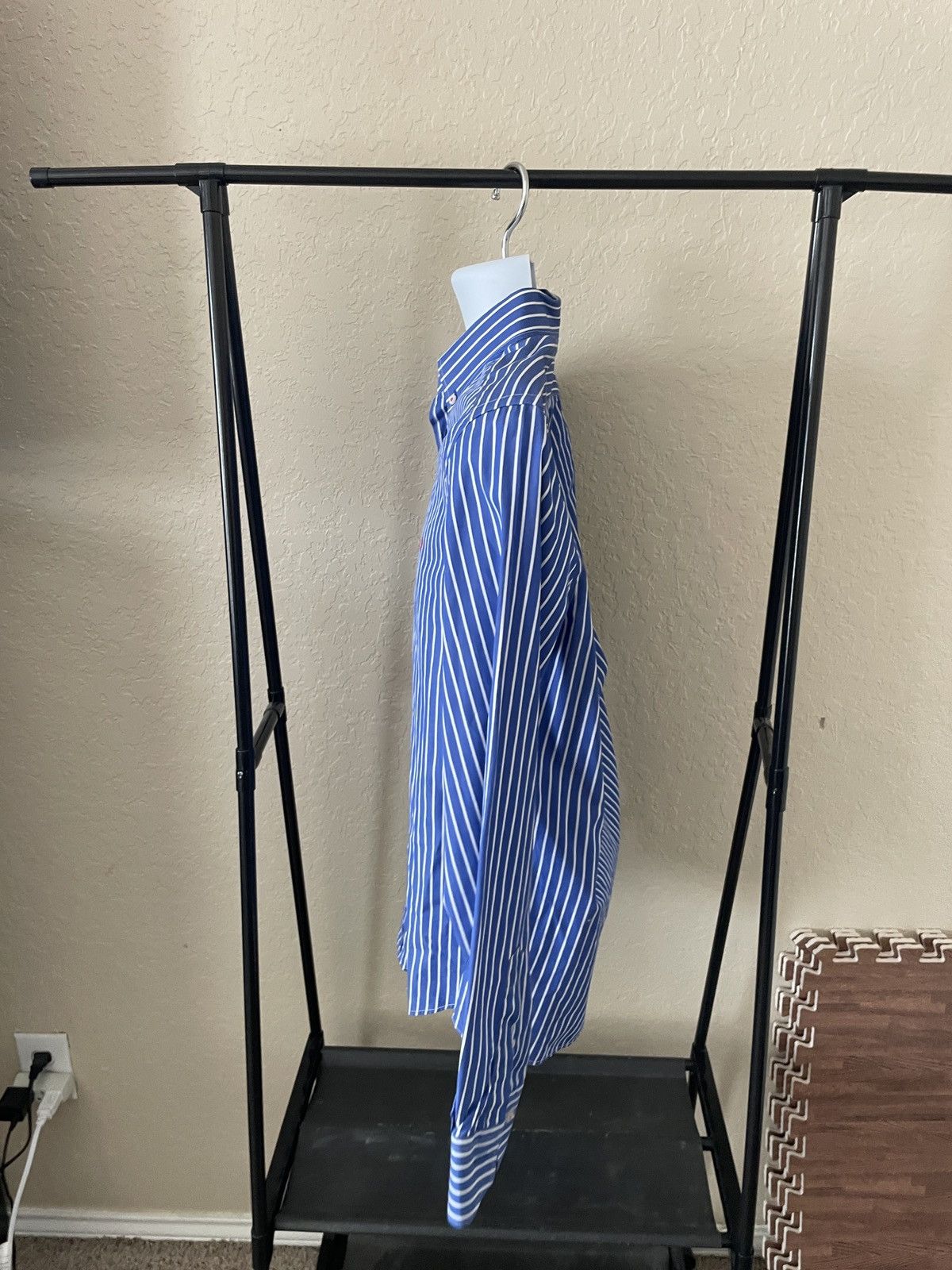 Carolina Herrera Striped Button Down shirt Size US M / EU 48-50 / 2 - 4 Thumbnail