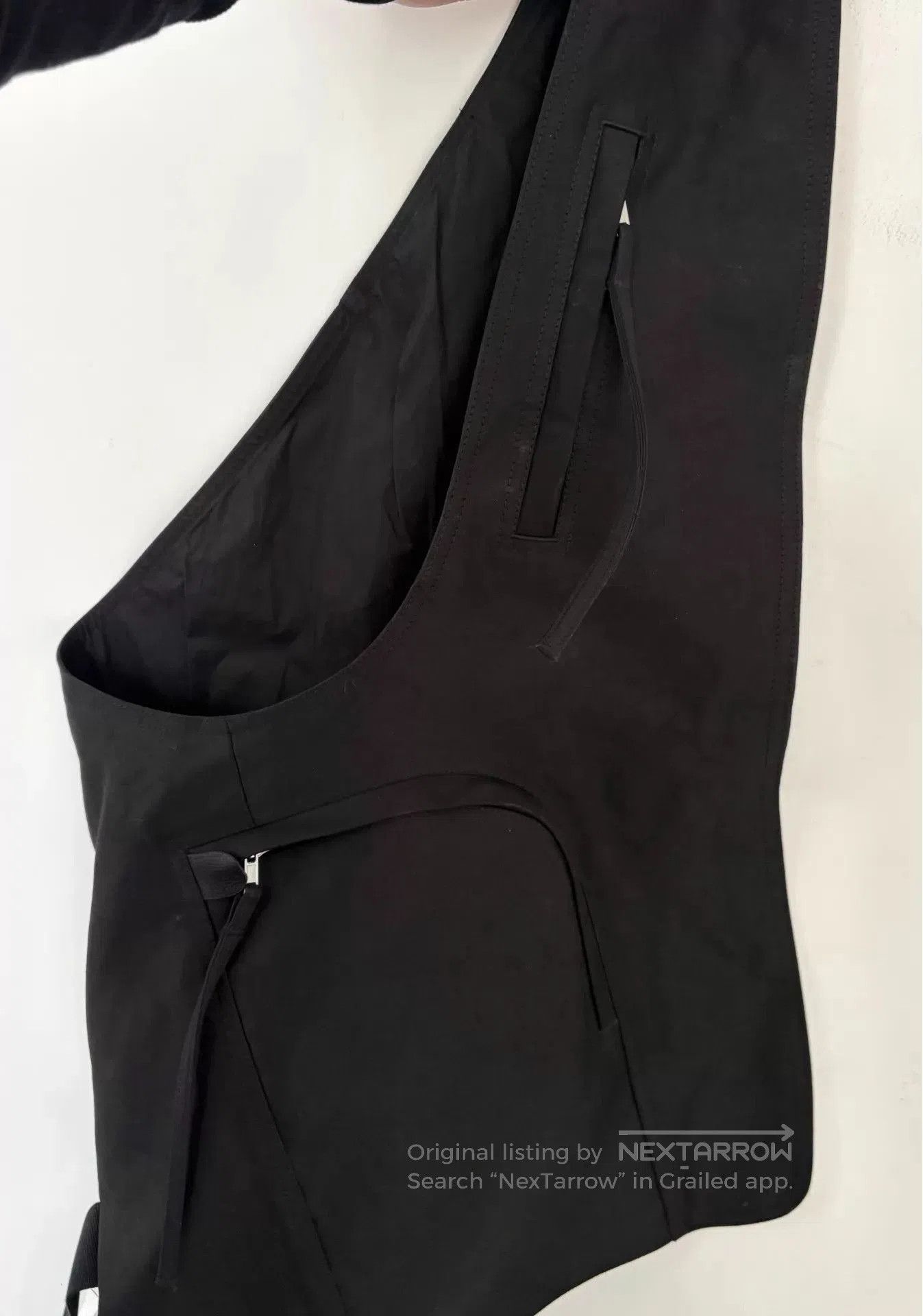 Rick Owens Black High Neck Long Sleeve Top. Size US M / EU 48-50 / 2 - 6 Thumbnail