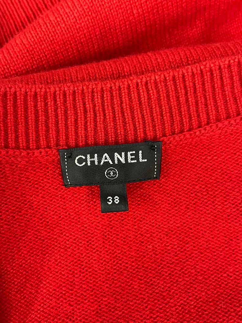 Chanel Chanel Red Heavy Industry Pearl Chain Cashmere Sweater Size XS / US 0-2 / IT 36-38 - 4 Thumbnail