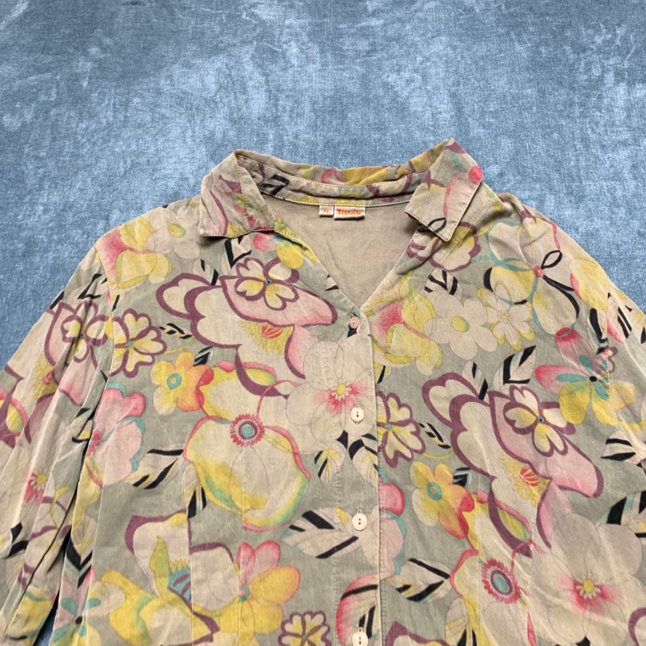 Vintage VTG Tianello Suzy Blouse Womens Medium Gray Asian Floral Button Up Made In USA Size M / US 6-8 / IT 42-44 - 4 Thumbnail
