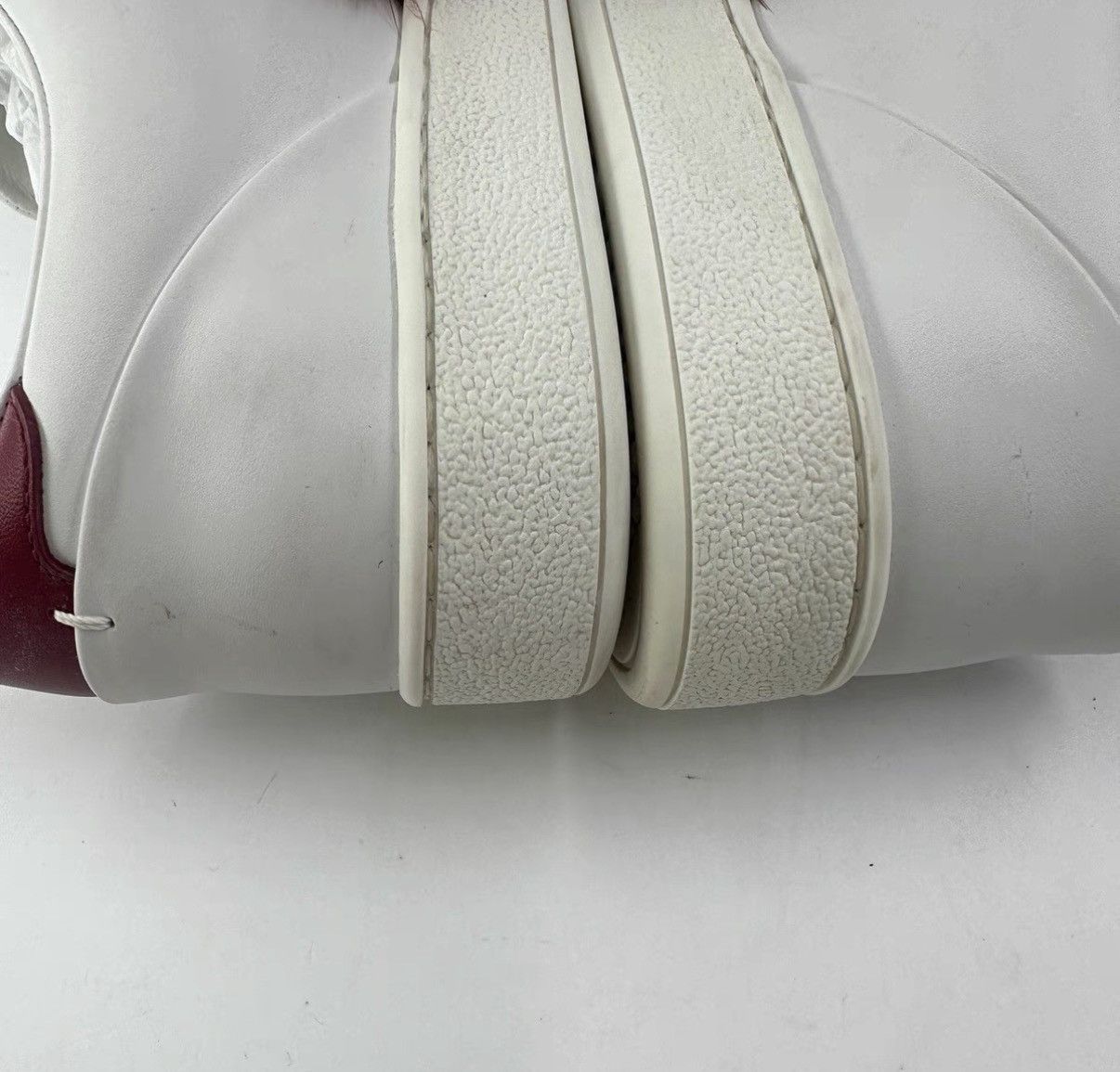 Louis Vuitton Louis Vuitton Block Mink Fur White Sneakers K12 Size US 7 / IT 37 - 7 Thumbnail
