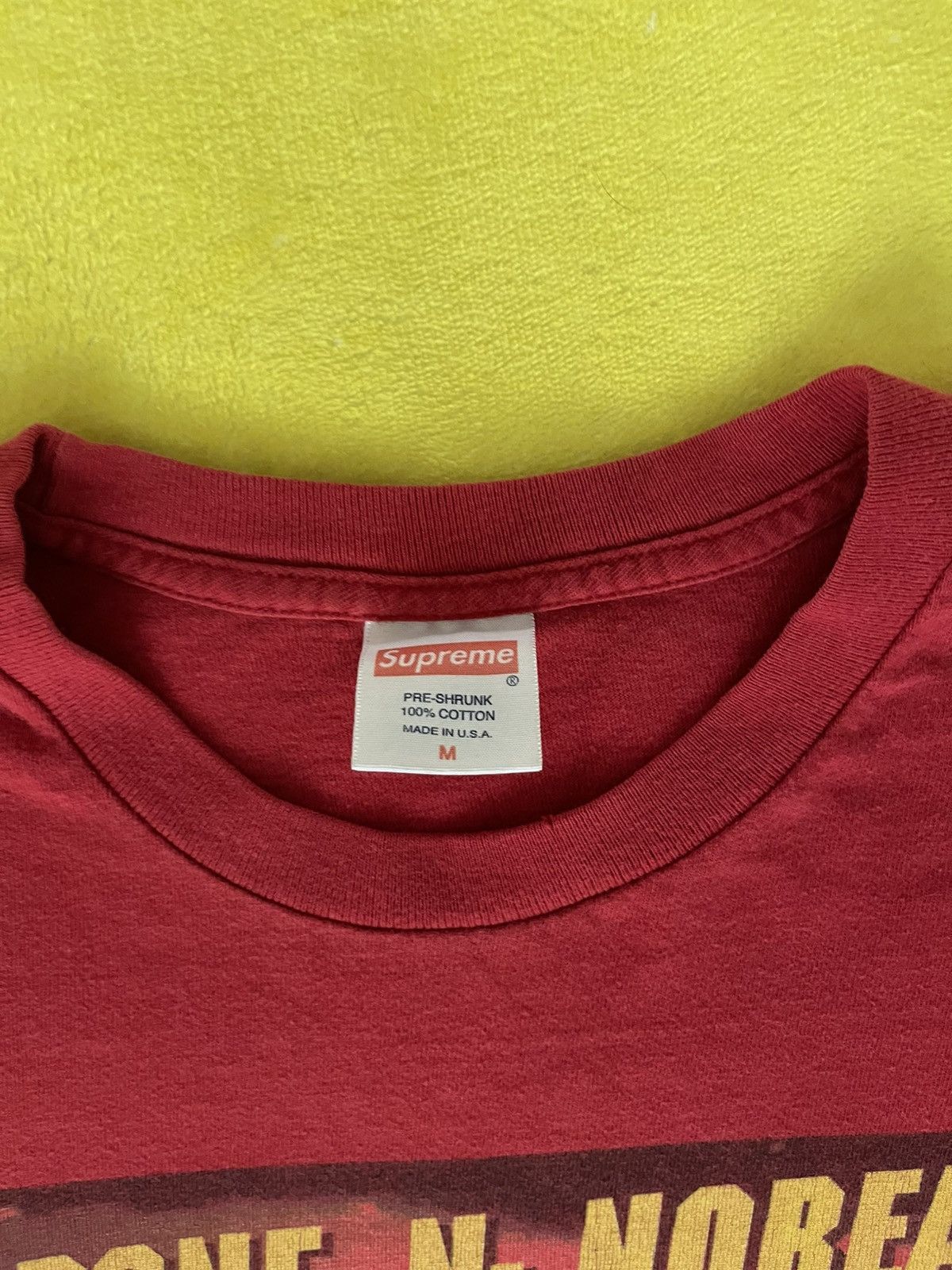 Supreme Supreme Capone N Noreaga War Report Tee Red Size US M / EU 48-50 / 2 - 5 Thumbnail
