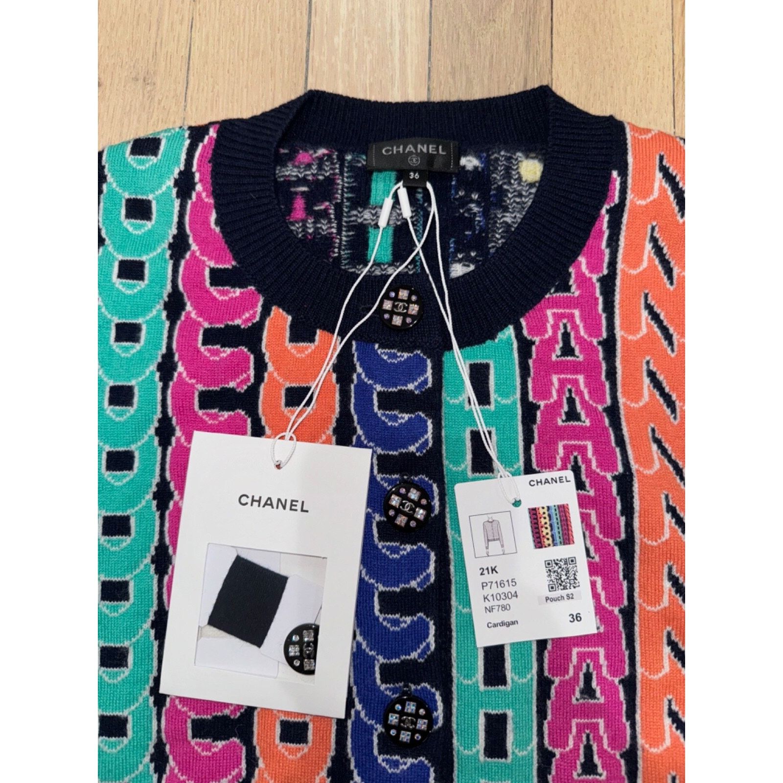 Chanel Chanel 21K Blue Rainbow Letter Logo CC Button Long Sleeve Size XS / US 0-2 / IT 36-38 - 8 Thumbnail