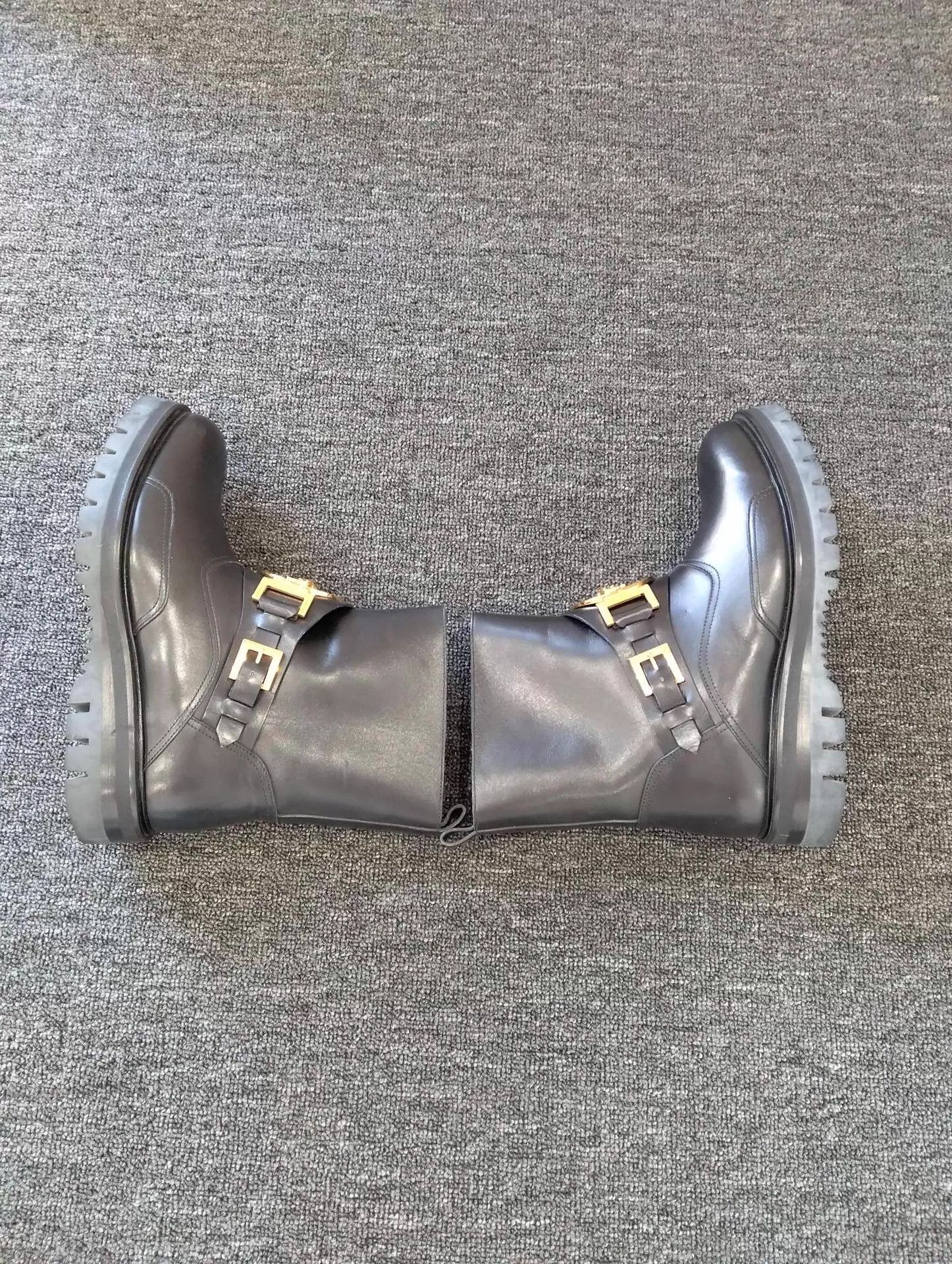 Versace VERSACE short boots 40 98 new Size US 9 / IT 39 - 3 Thumbnail