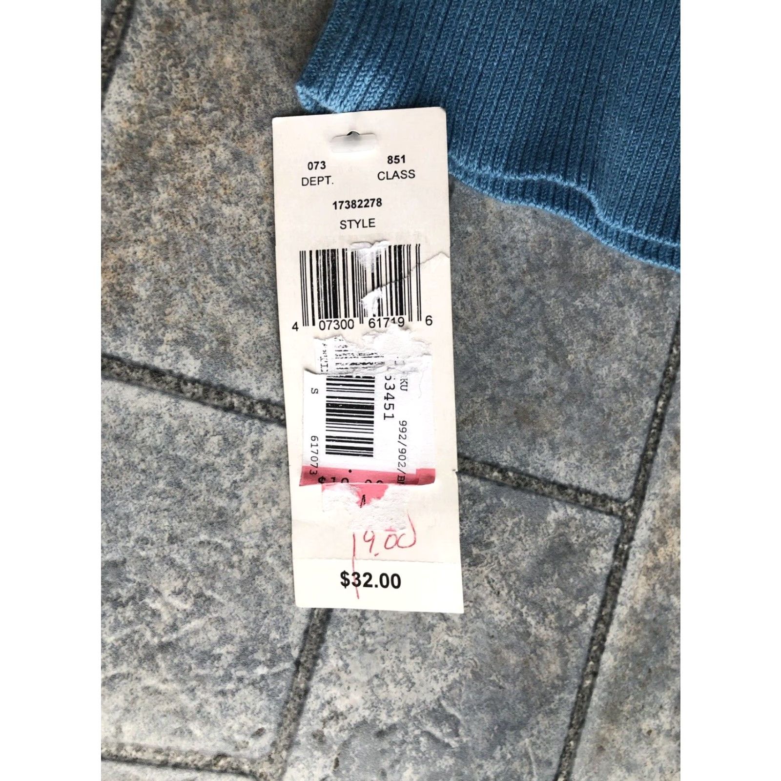 Vintage NWT Signature Expressions Womens Turtleneck Sweater Size S Blue Cotton Acrylic Pullover Long Sleeve Classic Preppy Fashion Pickups? Size S / US 4 / IT 40 - 7 Thumbnail