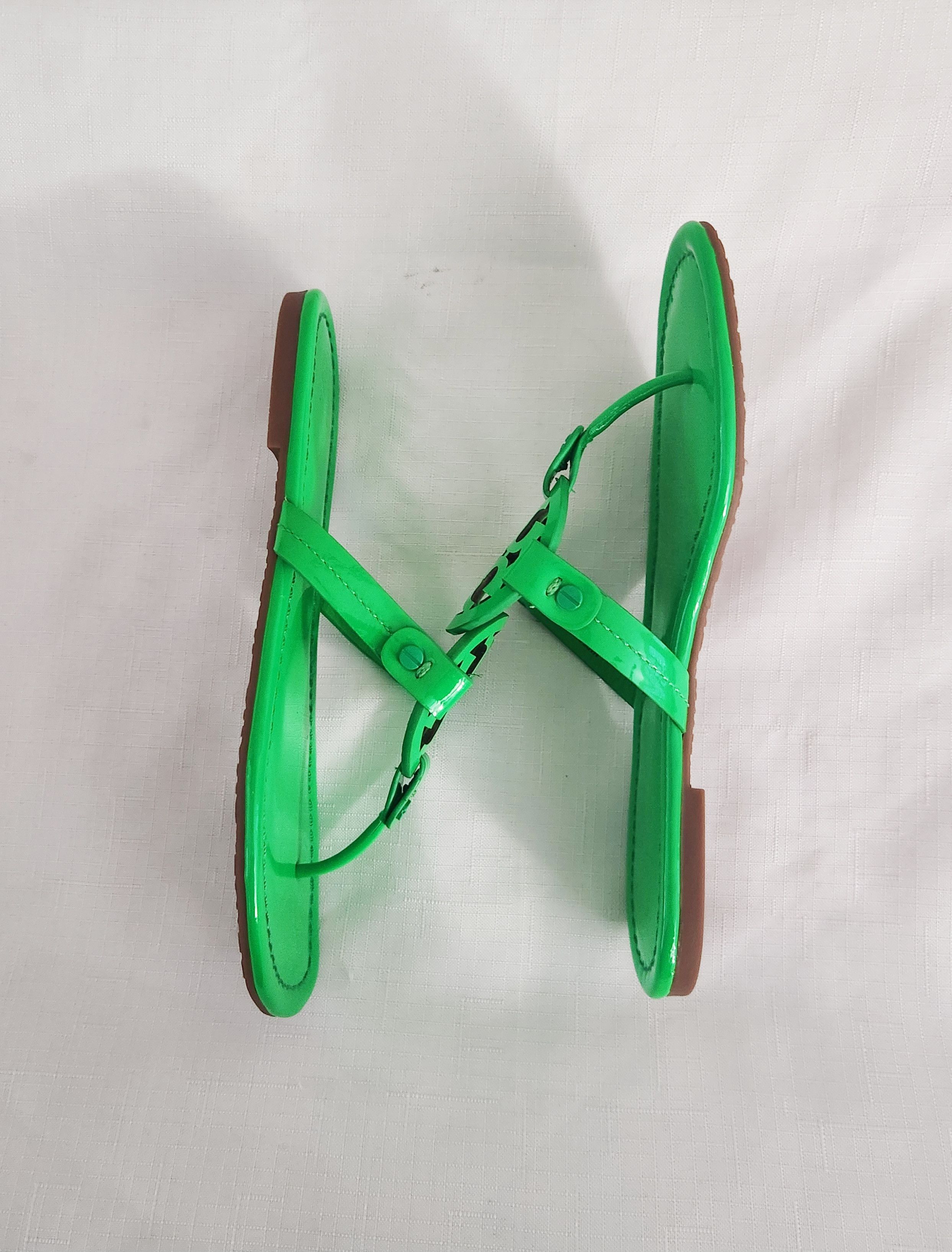 Designer × Tory Burch Tory Burch Miller Sandals Rare Fluo green Patent leather 8.5 Size US 8.5 / IT 38.5 - 6 Thumbnail