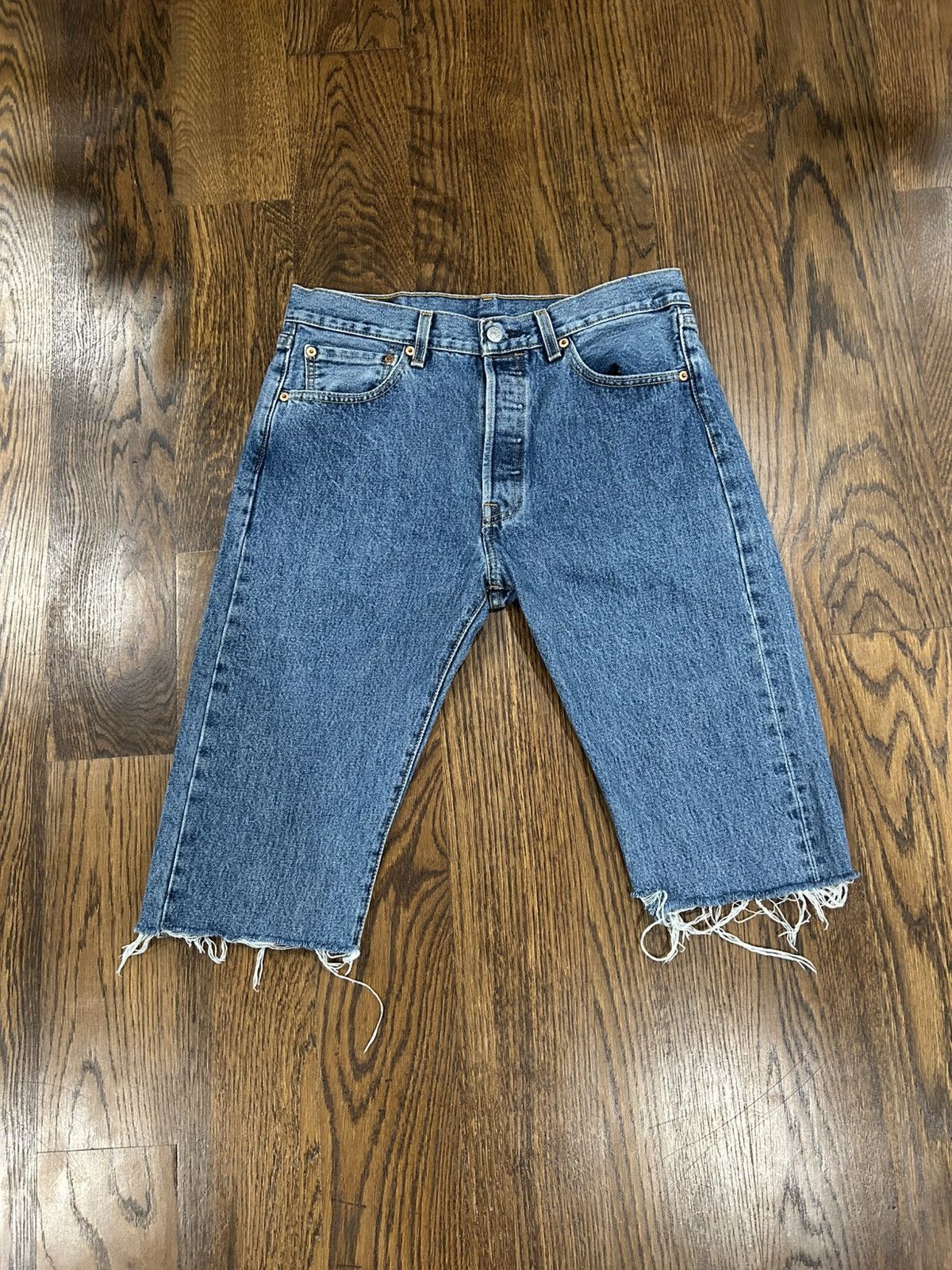 Levi's Vintage Levi’s Jorts Size US 32 / EU 48 - 1 Thumbnail