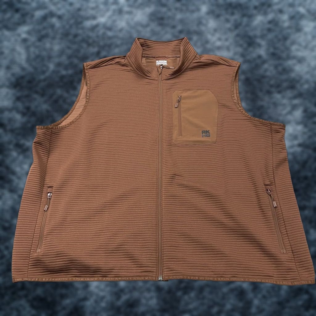 Logo 7 Duluth Vest Mens 3XL Orange Quilted Full Zip Logo Winter Hiking Hunting Workwear Size US XXL / EU 58 / 5 - 1 Thumbnail