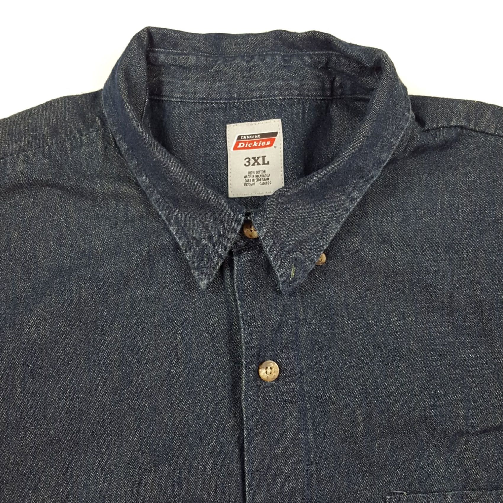 Dickies VINTAGE Dickies Denim Button-Up Shirt Mens 3XL Dark Wash Long Sleeve Workwear Casual 90s Retro USA Size US XXL / EU 58 / 5 - 6 Thumbnail
