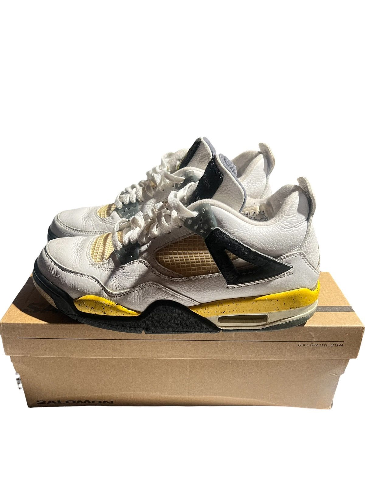 Jordan Brand 2006 Jordan 4 Rare Air “Tour Yellow” Size US 9.5 / EU 42-43 - 4 Thumbnail