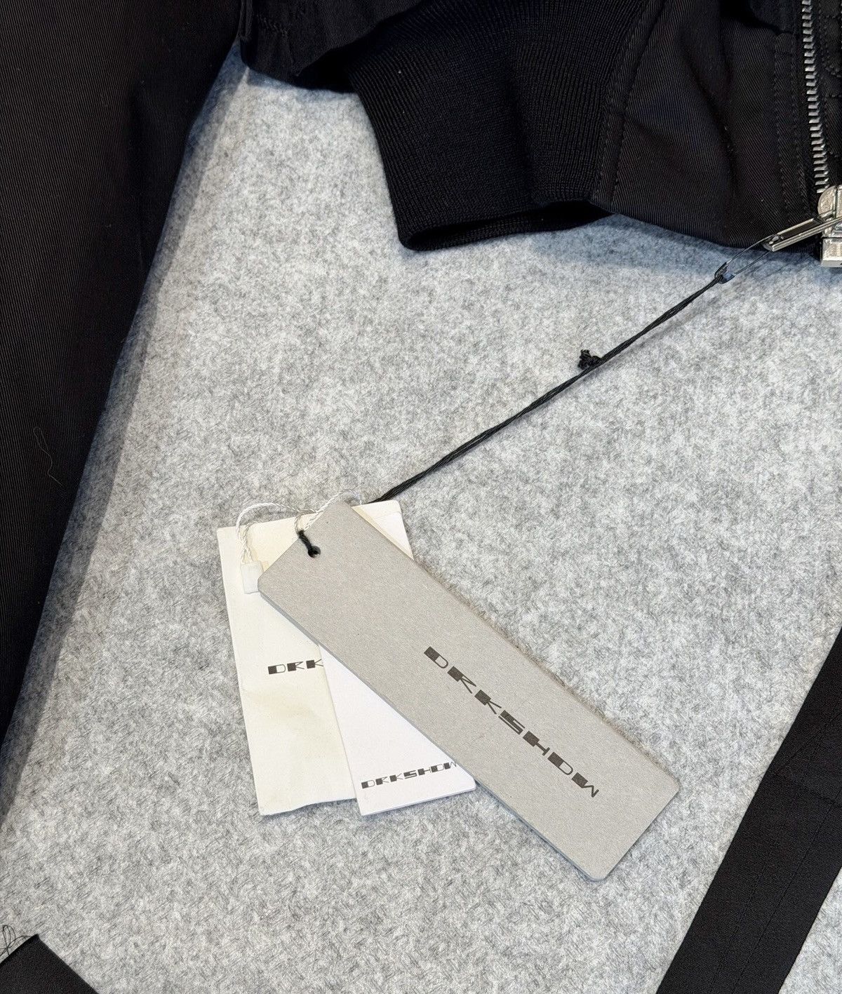 Rick Owens Rick Owens DRKSHDW Cropped Jacket with Straps Size US XS / EU 42 / 0 - 6 Thumbnail