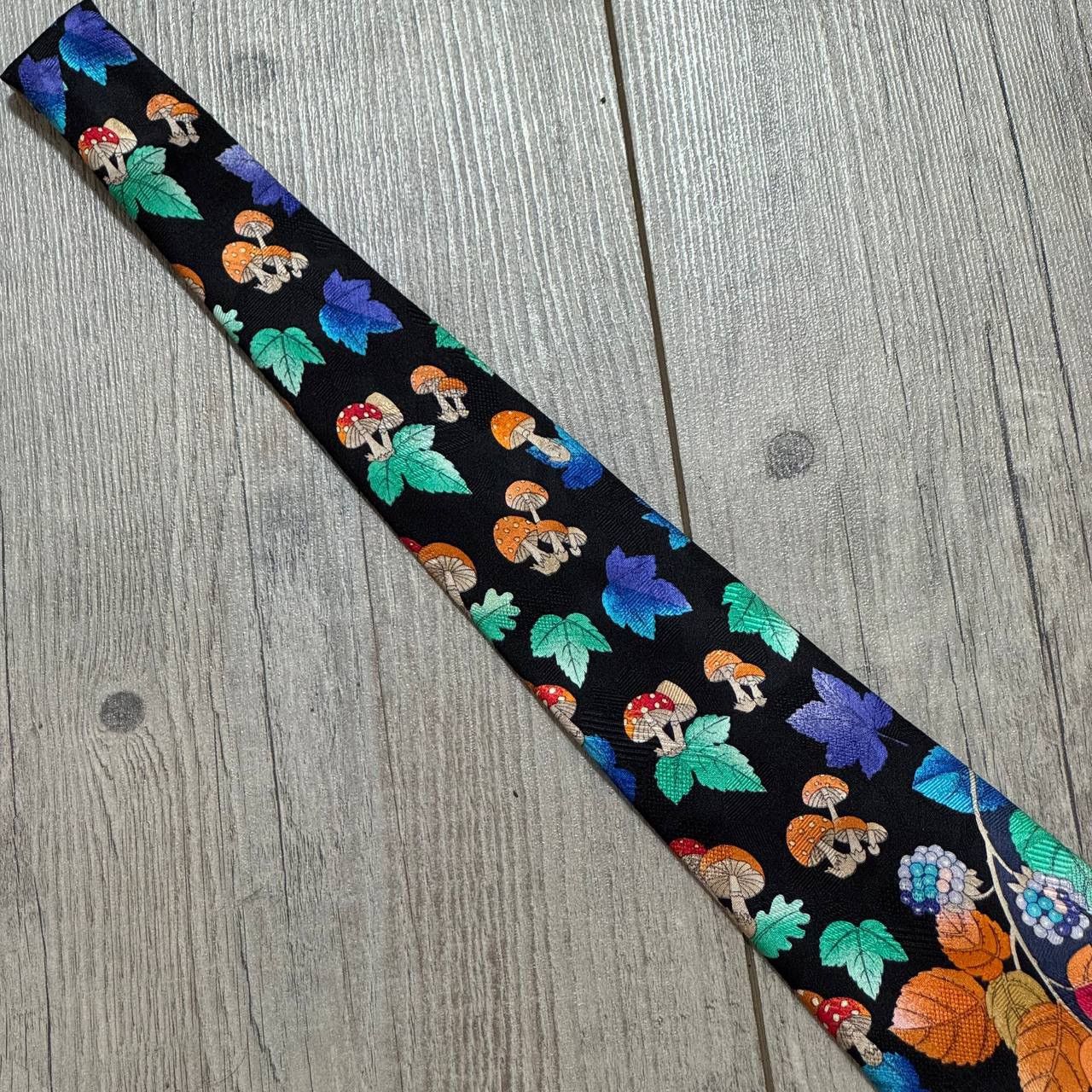Leonard Paris Leonard Paris Goose and Mushrooms Pattern Silk Tie Size ONE SIZE - 4 Thumbnail