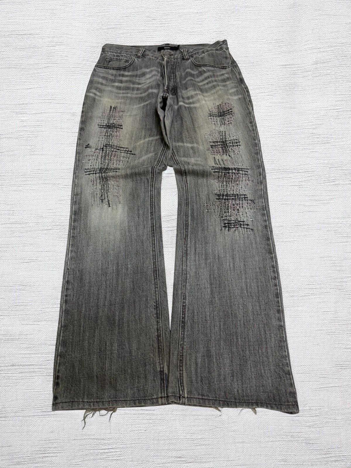 Japanese Brand Flare Mossimo Grey Distressed Pant Y2K Workwear Grunge Style Size US 30 / EU 46 - 1 Thumbnail