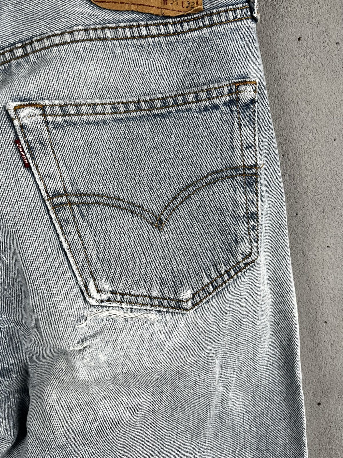 Levi's Levis 501 denim pants size 31-32 Size US 31 - 13 Thumbnail
