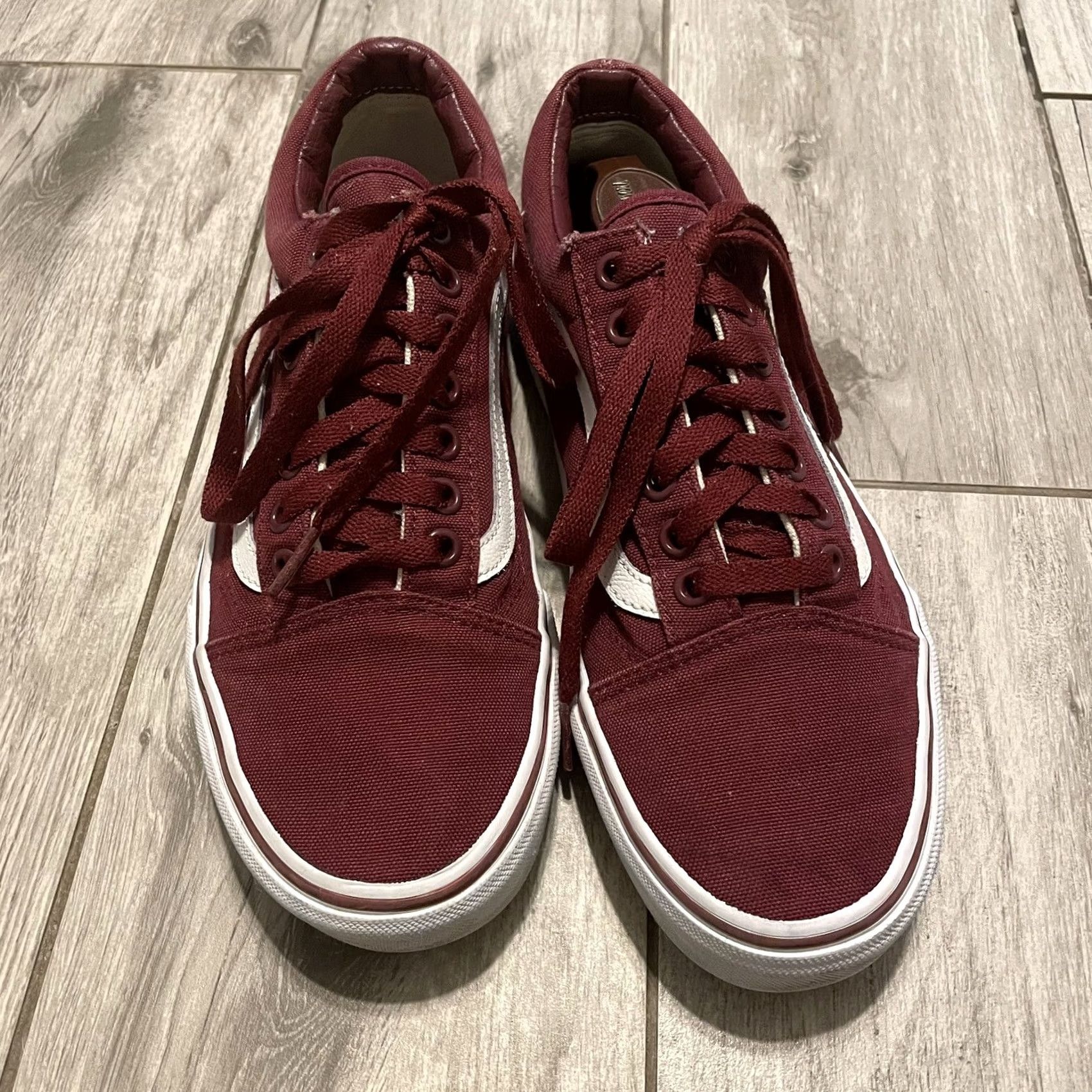 Vans VANS Off the Wall Old Skool Primary Burgandy/White Low Rise Men 7.5 Women 9 Unisex Adults Skateboard Shoe Size US 7 / IT 37 - 4 Thumbnail