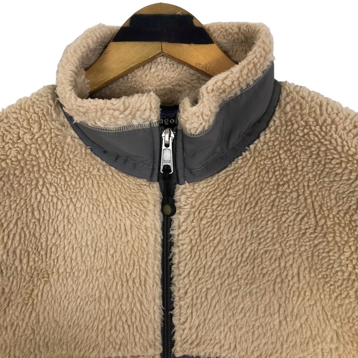 Patagonia Vintage Patagonia Classic Retro-X Fleece Jacket Mock Neck Size US L / EU 52-54 / 3 - 6 Thumbnail