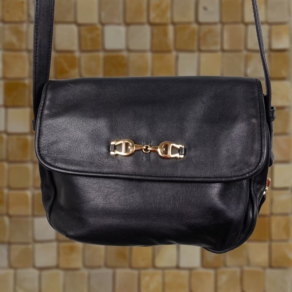 Etienne Aigner VINTAGE Etienne Aigner Shoulder bag Black Leather Smoke Free Home Ladies Bag Size ONE SIZE - 1 Thumbnail