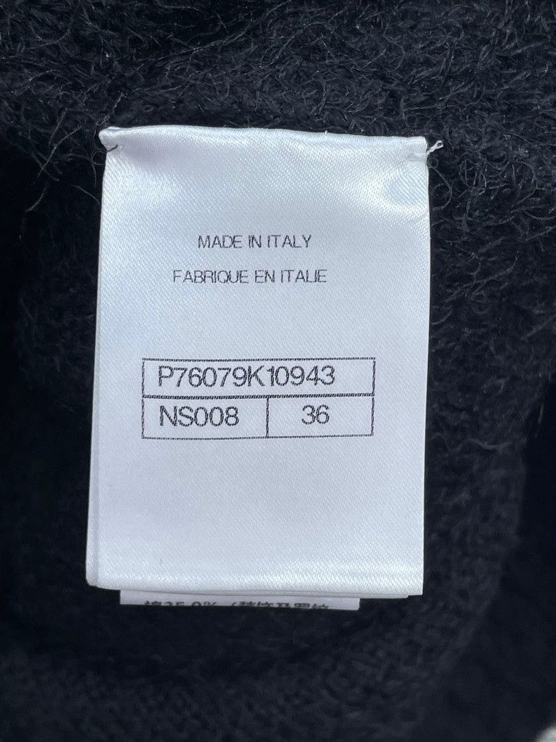 Chanel Chanel Black Knit Sweater with Floral Design -2505 Size US M / EU 48-50 / 2 - 8 Thumbnail