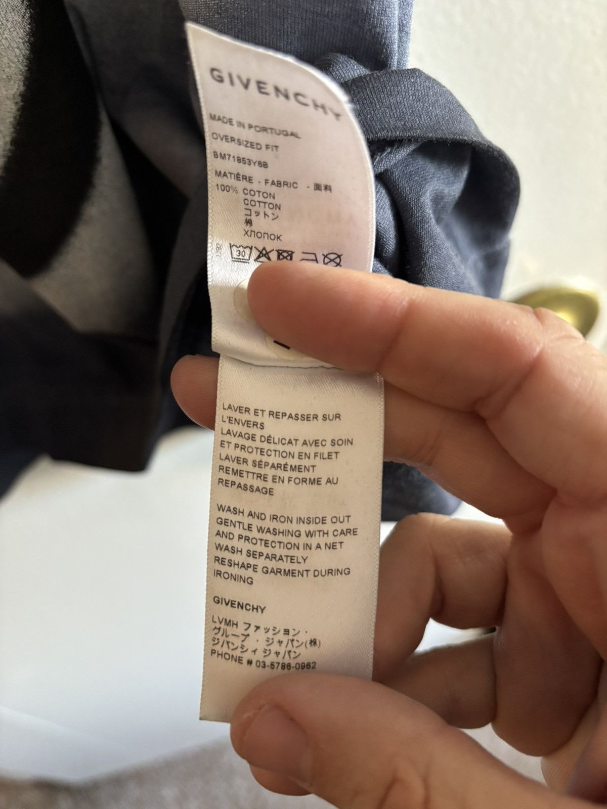 Givenchy GIVENCHY CHITO T-SHIRT Size US XXL / EU 58 / 5 - 9 Thumbnail