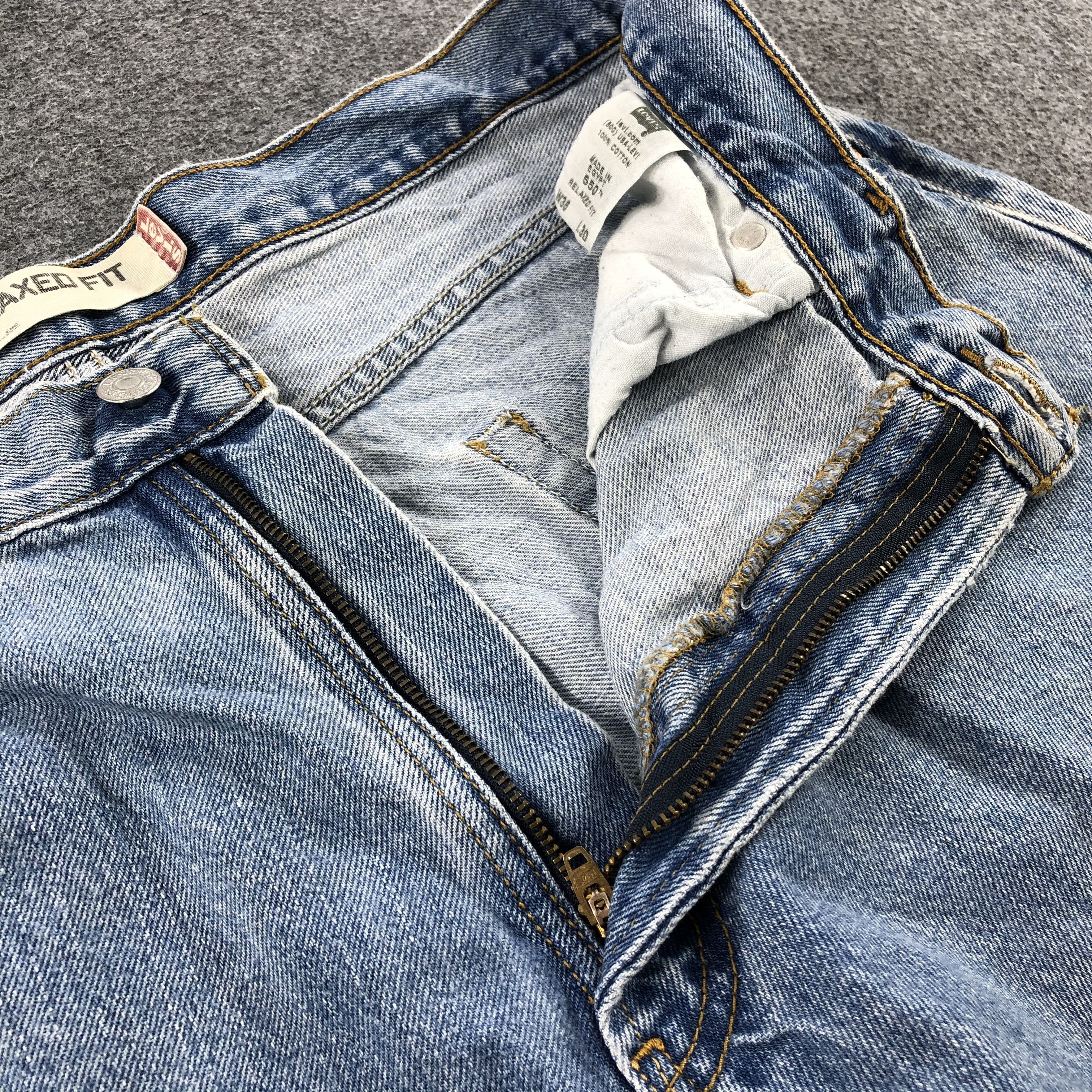 Levi's × Vintage Vintage Blue Wash Levis 550 Jeans-JM1959 Size US 37 - 8 Thumbnail