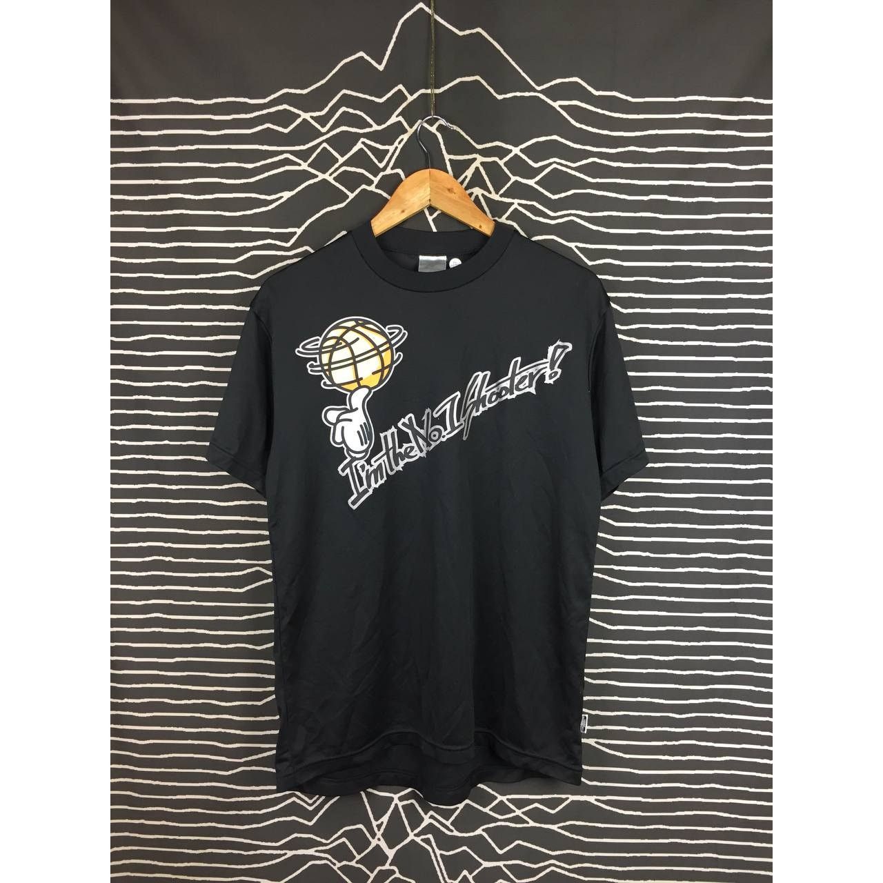 Disney × Mizuno Mizuno X Disney Sport Mickey Shooting King Athleticwear Tee Size US M / EU 48-50 / 2 - 2 Thumbnail