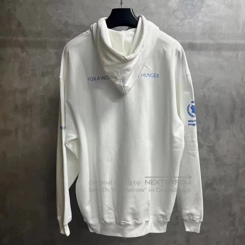 Balenciaga Balenciaga WFP Logo Print Hoodie. Size US XS / EU 42 / 0 - 2 Thumbnail