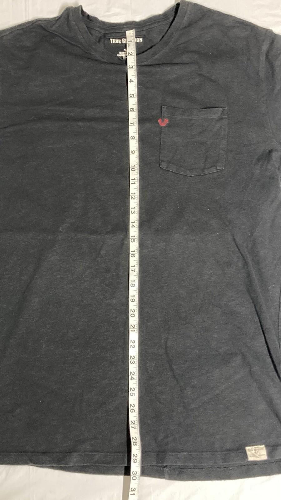 True Religion Men’s XL True Religion Black Blank Crewneck T Shirt Red Logo Size US XL / EU 56 / 4 - 7 Thumbnail