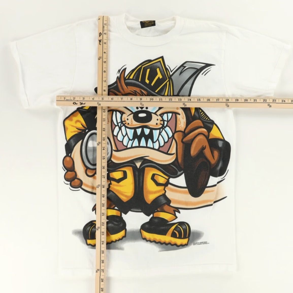 Changes VINTAGE Changes Shirt Men M VTG 1994 Tasmanian Devil Fire Dept. White T-Shirt Size US M / EU 48-50 / 2 - 3 Thumbnail