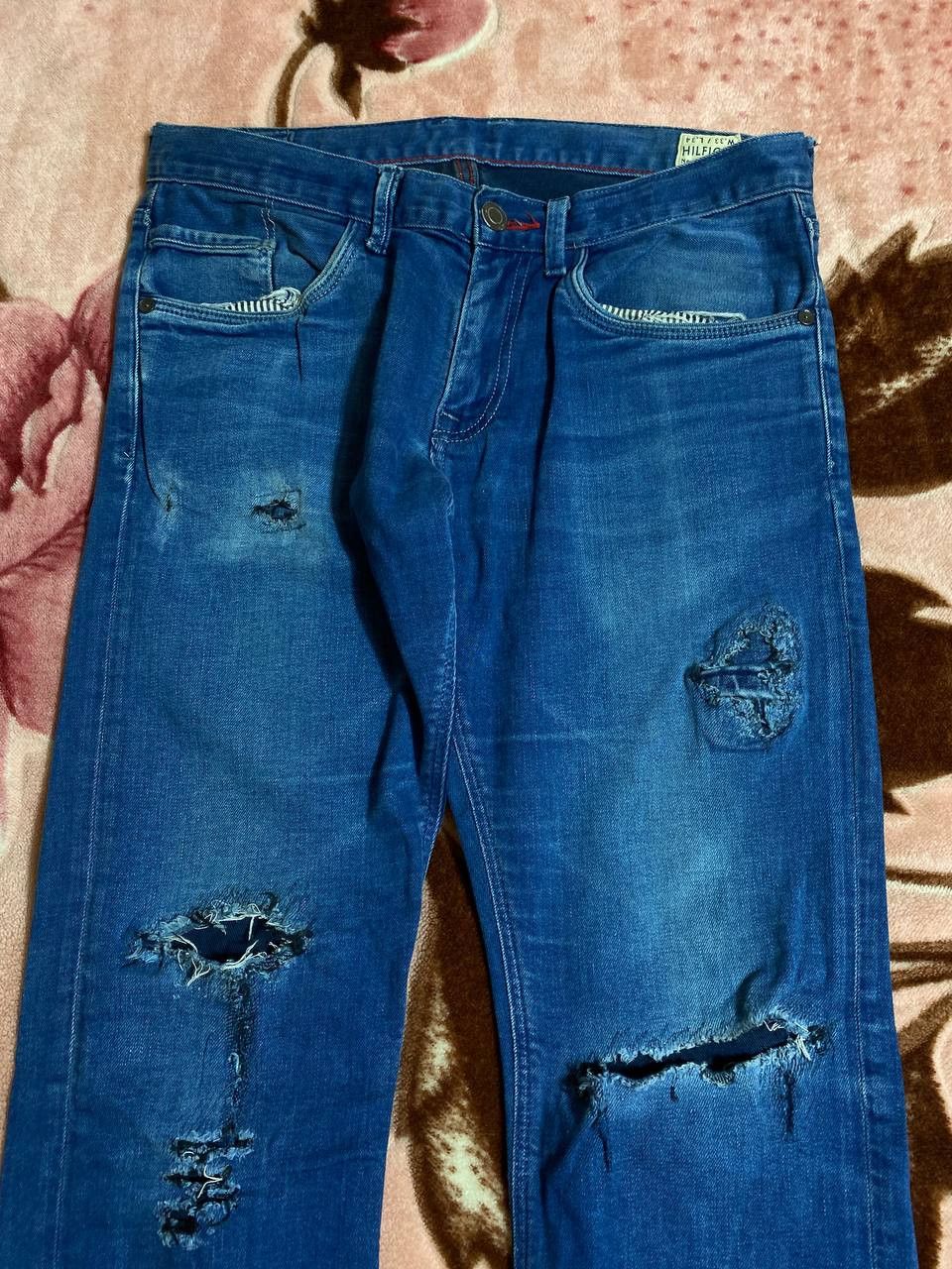 Tommy Hilfiger Crazy Crash Tommy Hilfiger Dirty Baggy Faded Distressed Jean Size US 33 - 19 Thumbnail