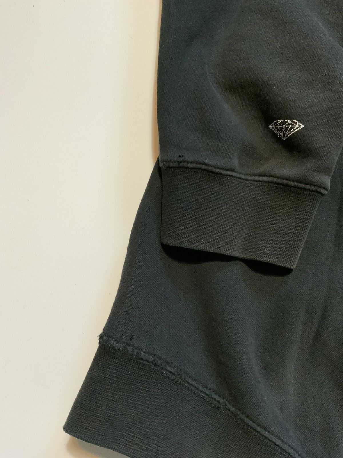 Diamond Supply Co. Diamond Supply Company Holding Jewel Skateboard Hoodie Size US L / EU 52-54 / 3 - 11 Thumbnail