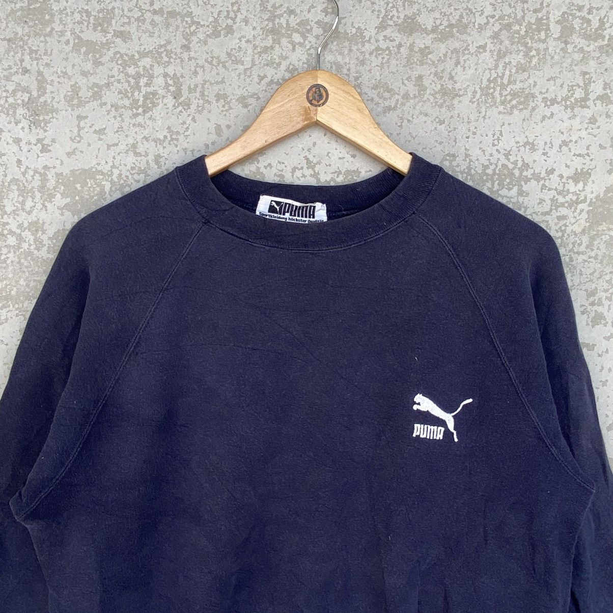 Other Vintage Puma Small Embroidered Crewneck Sweatshirt NavyBlue Size US M / EU 48-50 / 2 - 4 Thumbnail