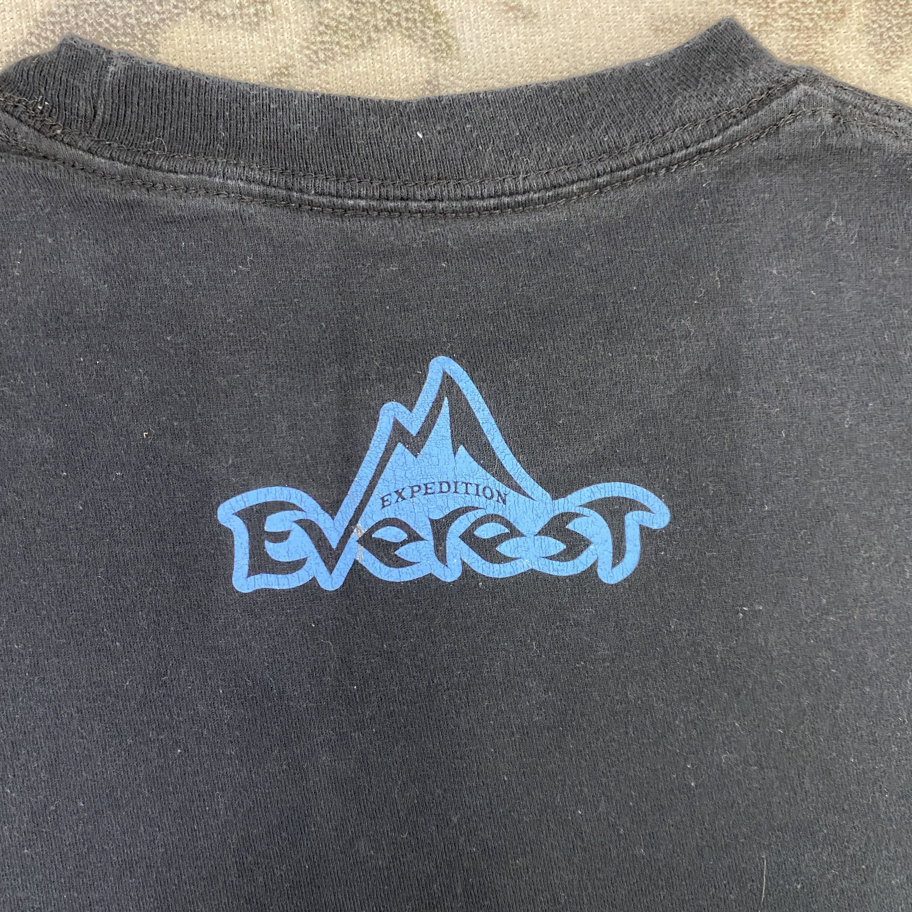 Disney Vintage Expedition Everest TShirt - I074 Size US S / EU 44-46 / 1 - 5 Thumbnail
