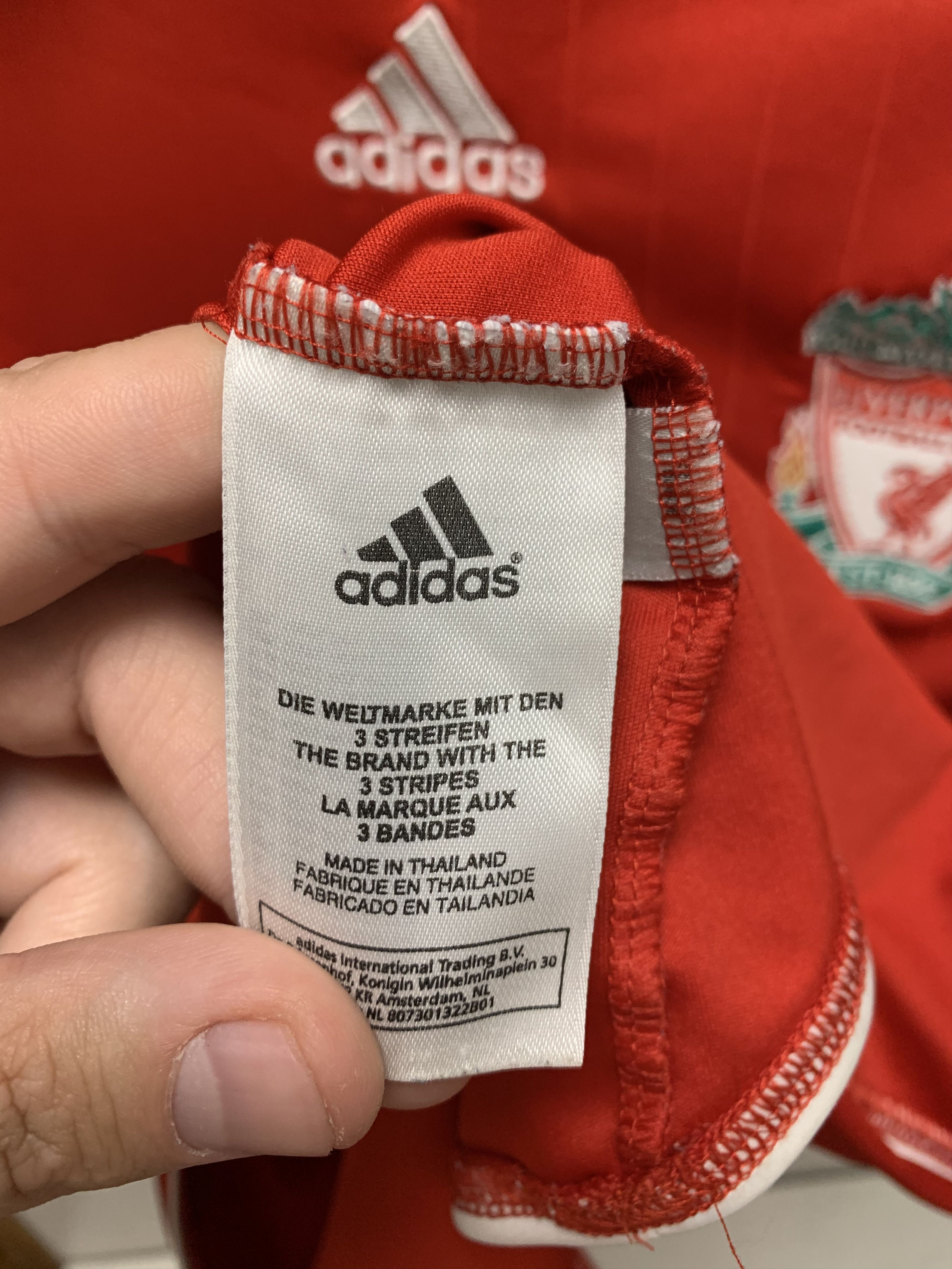 Adidas Liverpool Adidas vintage soccer jersey 06 M sz carlsberg Size US M / EU 48-50 / 2 - 7 Thumbnail