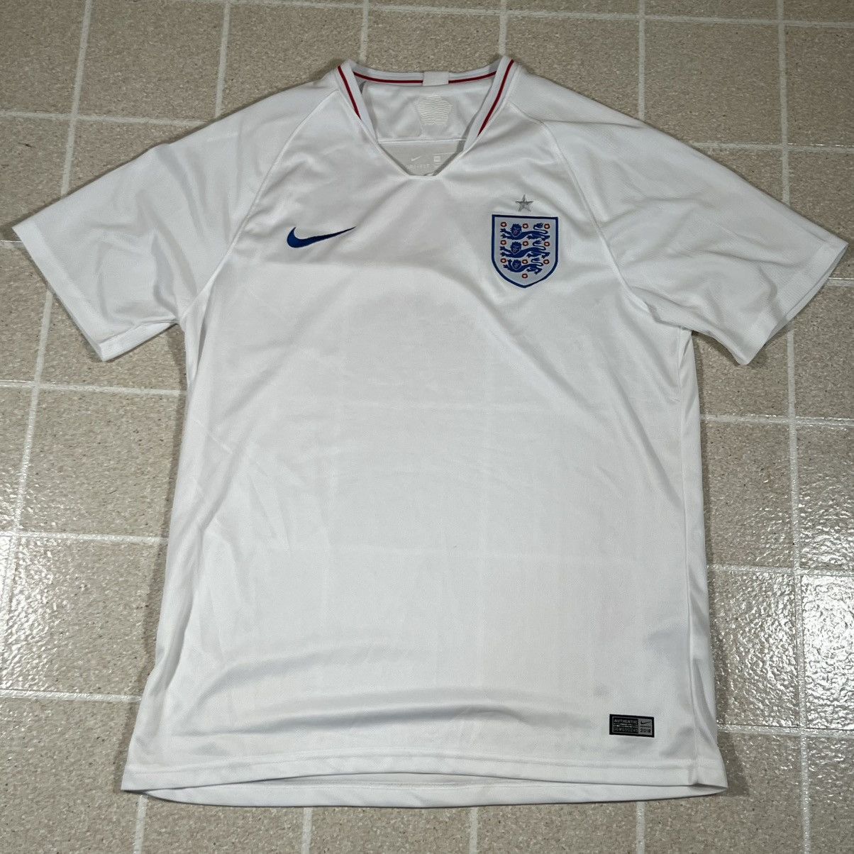 Nike ENGLAND 2018-2020 HOME SHIRT SOCCER JERSEY NIKE Sz. XL Size US XL / EU 56 / 4 - 1 Thumbnail