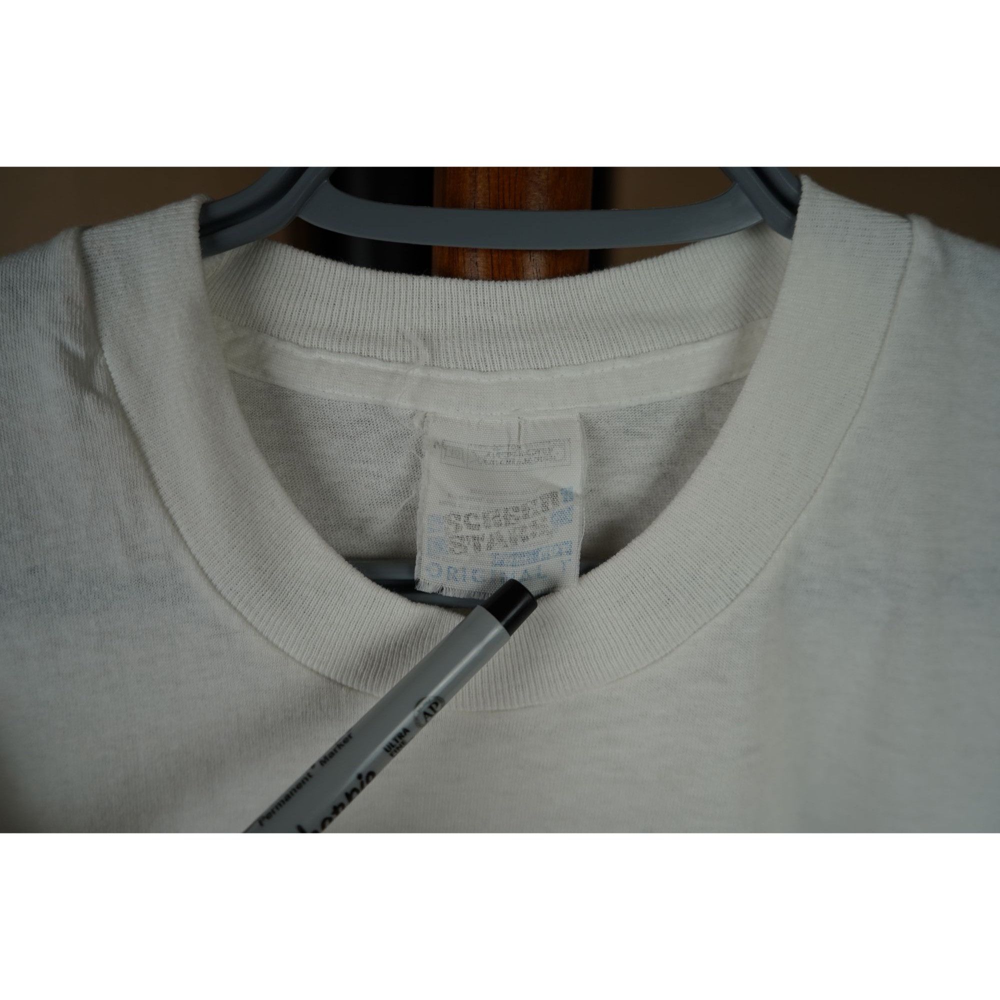 Vintage Vintage Food Theme Screen Stars White 90s Men's M #454 Size US M / EU 48-50 / 2 - 5 Thumbnail