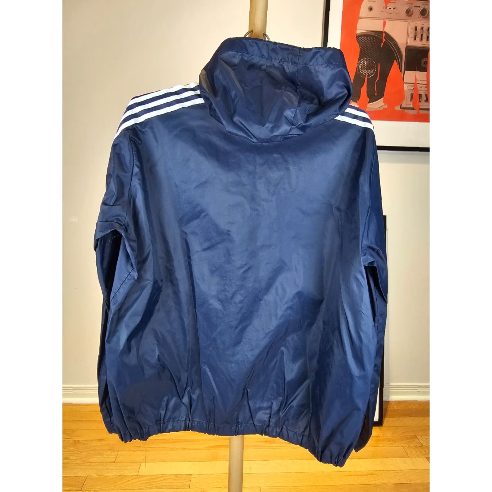 Adidas VINTAGE adidas TREFOIL LA MARQUE AUX 3 BANDES WINDBREAKER NAVY JACKET XL SZ Size US XL / EU 56 / 4 - 7 Thumbnail