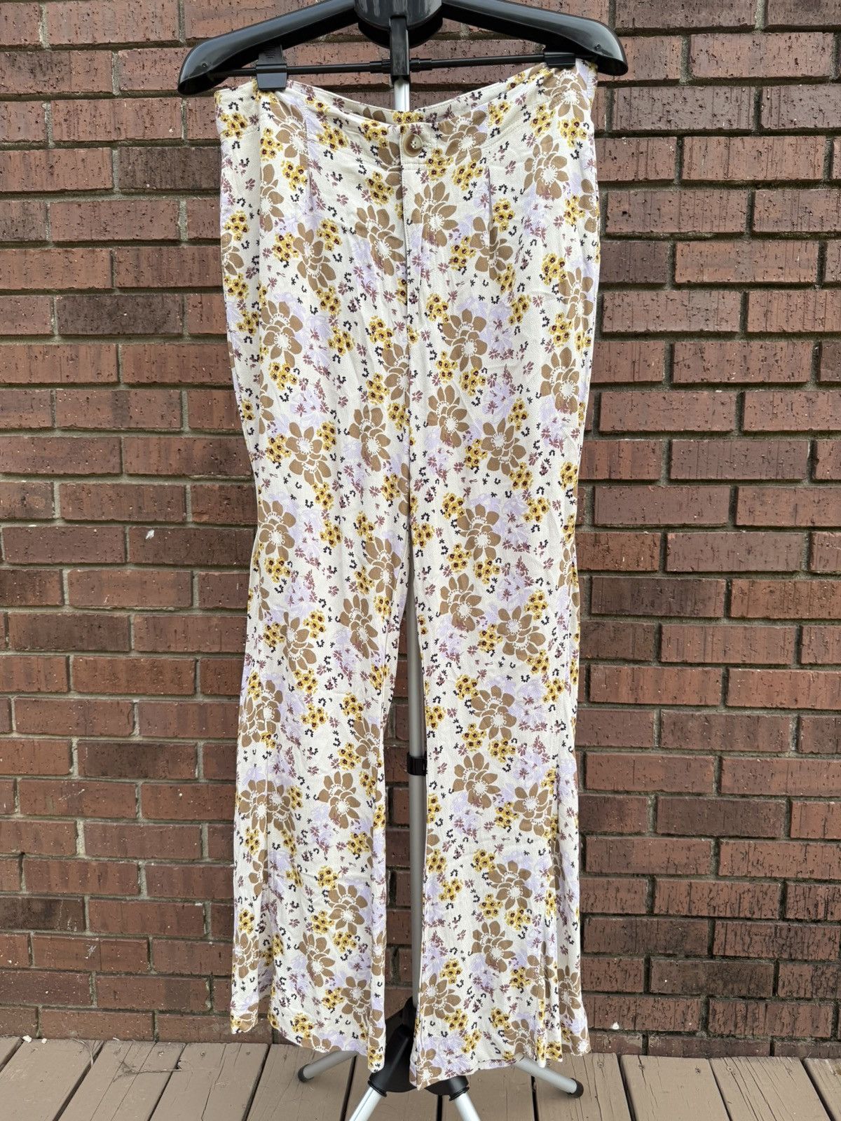 Free People Free People Cant Take My Eyes Off Of You Flared Pants Floral Size 34" / US 12 / IT 48 - 1 Thumbnail