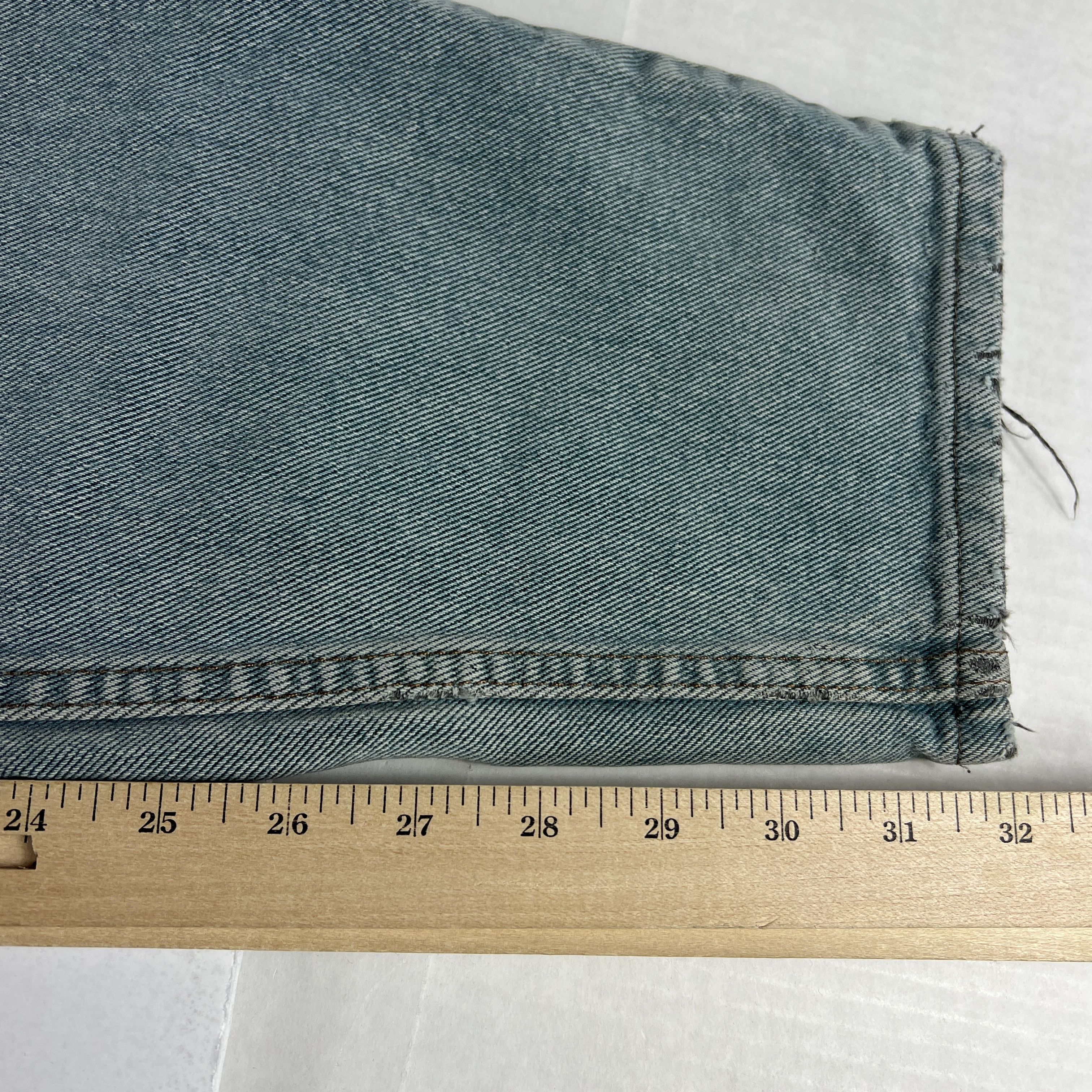 Levi's × Vintage VTG Levi's Jeans 560 Loose Fit Tapered Green Faded Denim Size US 33 - 17 Thumbnail