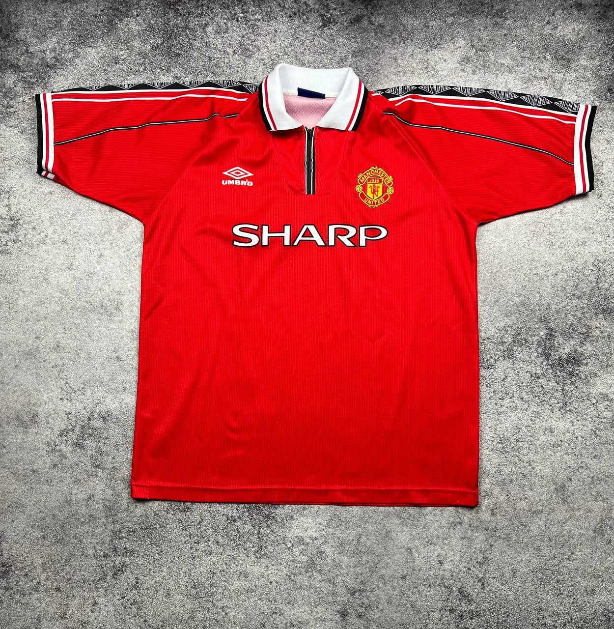 Umbro Manchester United umbro 1994-1996 Home Soccer Jersey Size US M / EU 48-50 / 2 - 1 Thumbnail