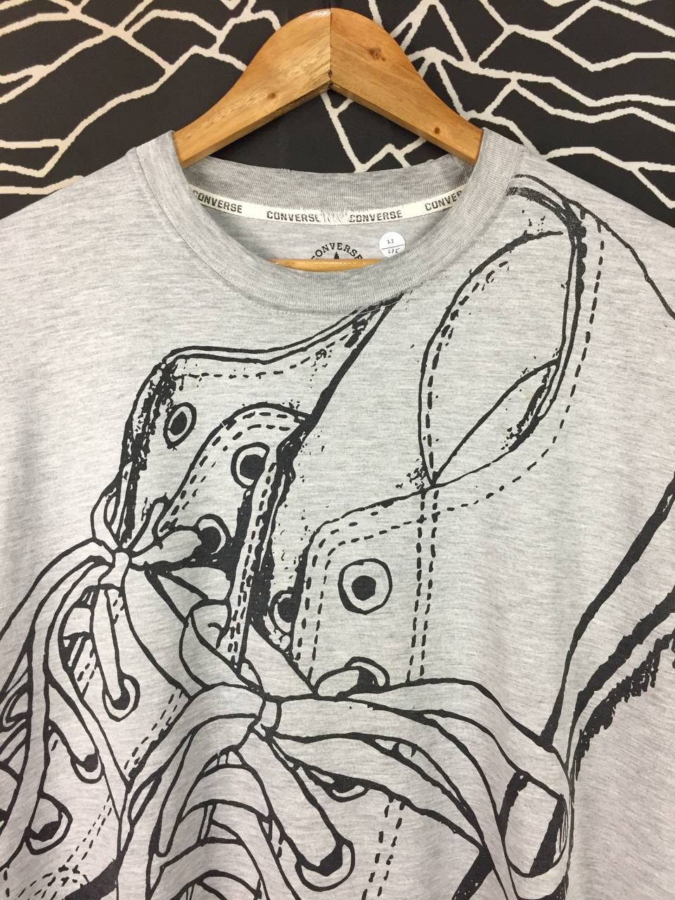 Converse Vtg Converse All Star Sneaker Sketch Graphic Tee Size US XL / EU 56 / 4 - 3 Thumbnail