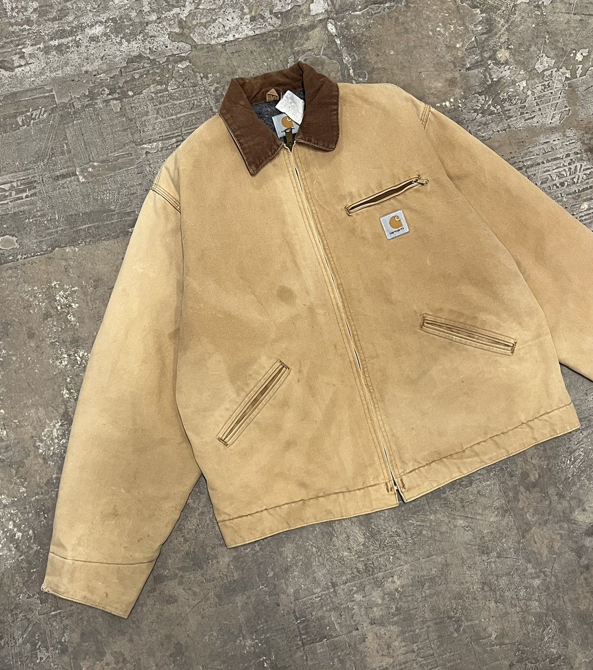 image of Crazy Vintage Blanket Lined Carhartt Detroit in Tan, Men's (Size XL)