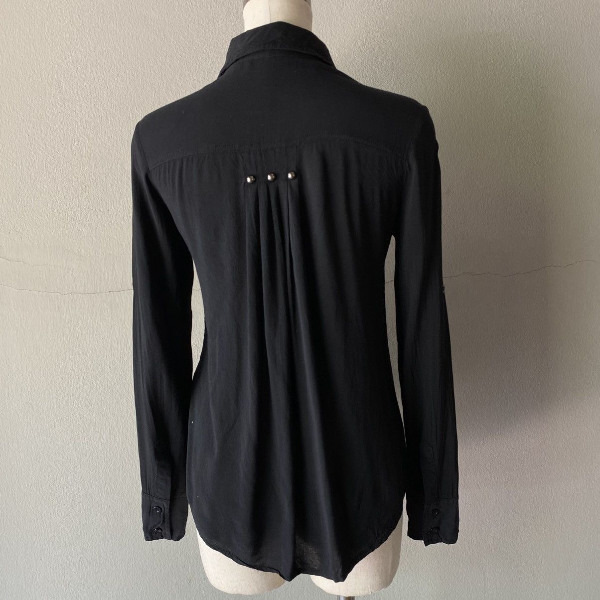 Japanese Brand GHOST OF HARLEM Punk Y2K Black Pleated Pearl Button Shirt Size S / US 4 / IT 40 - 19 Thumbnail